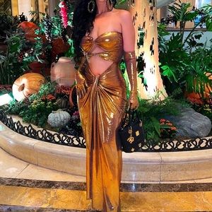 Diva boutique Golden diva gown